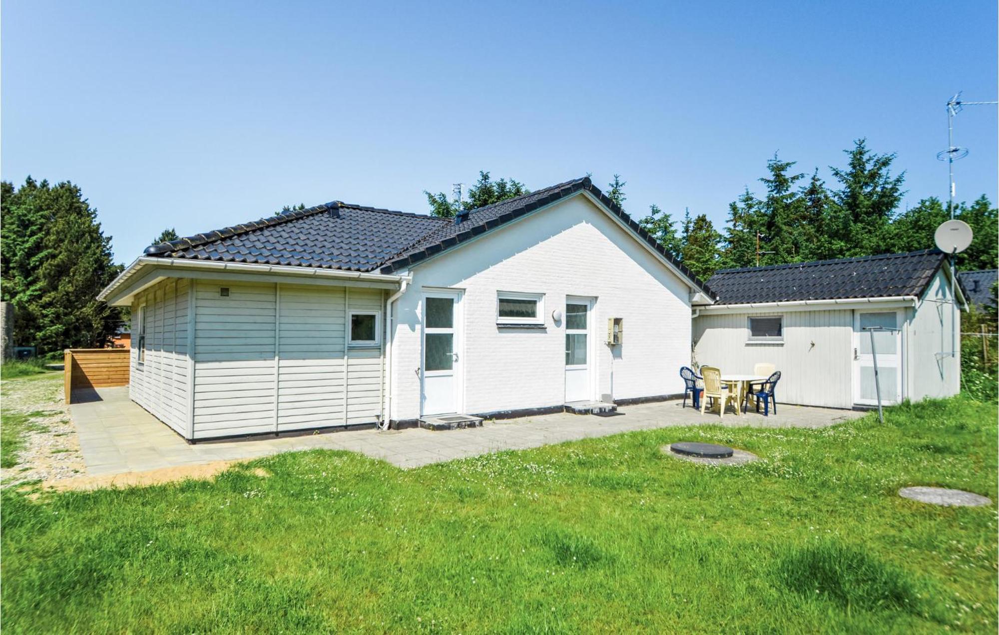 Amazing Home In Blavand With Sauna Esterno foto